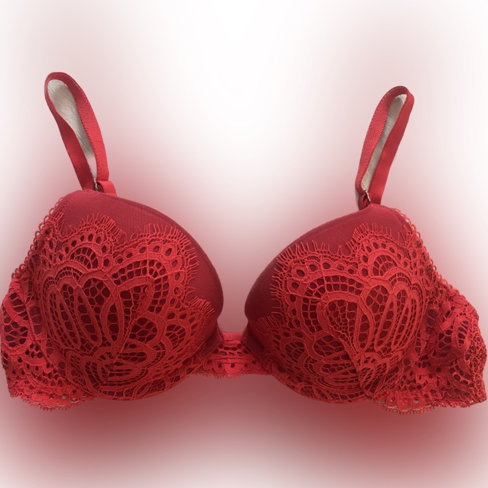 Victoria’s Secret Dream Angel Red Lace Push-up Bra - size 34B